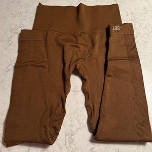 Set active sculptflex little havana brown leggings in size small